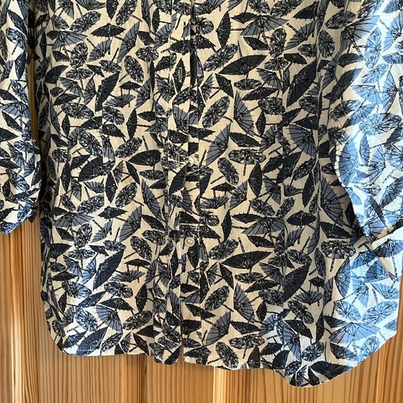 Kate Hill Blue and White 3/4 Sleeve Top Size Large‎ - Picture 4 of 6